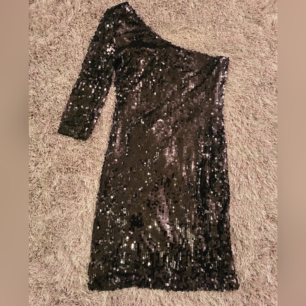 Black sequin 3/4 one sleeve dress Sz S